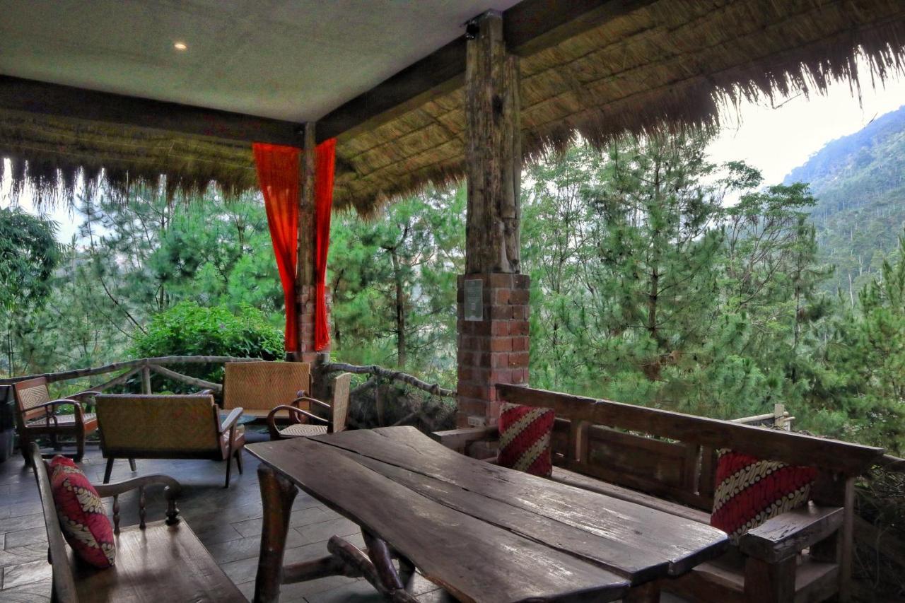 The Lodge Maribaya Cikareumbi Exterior foto